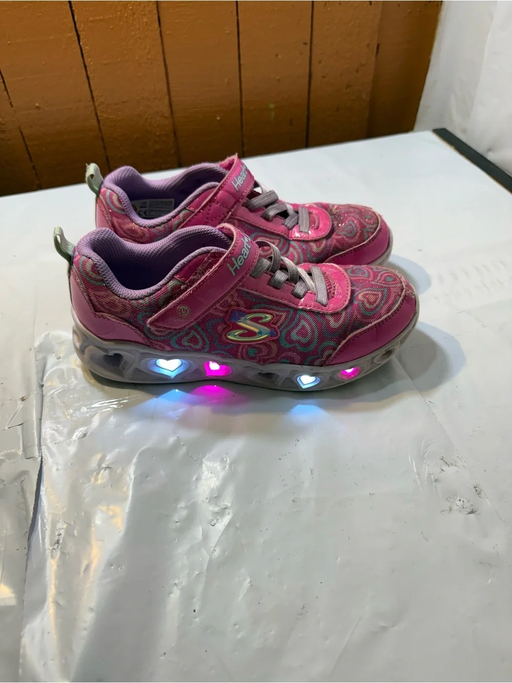 Skechers girls Heart Lights Boogie Love light up sneakers size 3Y